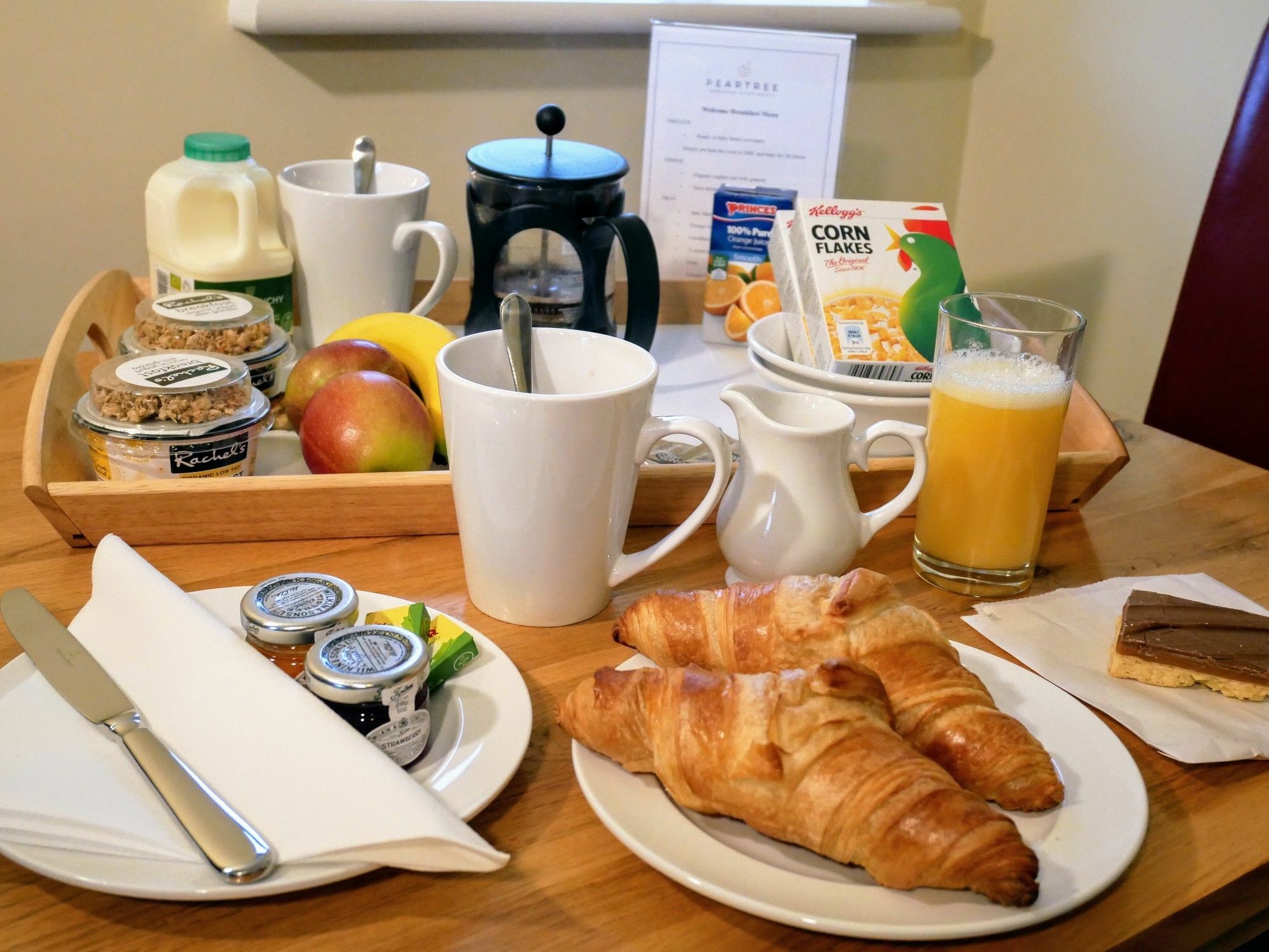 Peartree Serviced Apartments Salisbury Exteriör bild